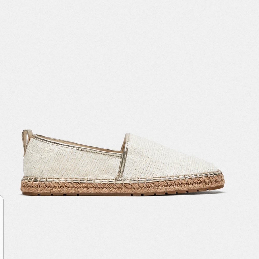 NWT Zara Fabric Flat Final  sale